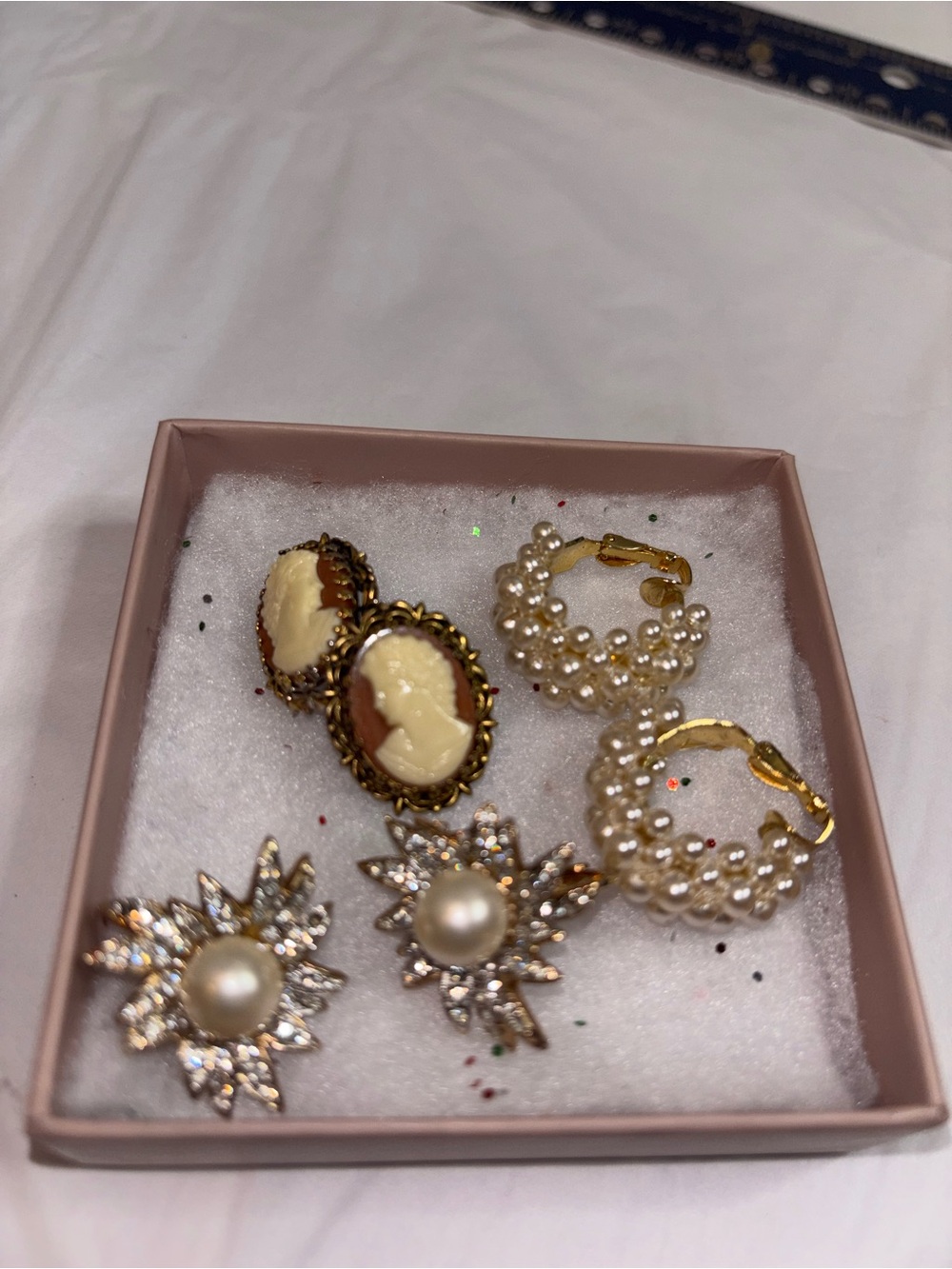 Vintage clip on earrings Women's Jewelry